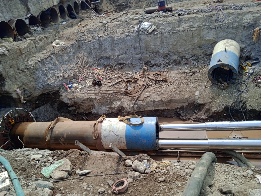 700 machine worked 900meters in MH India
