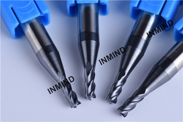 3.5 mm Diameter 4 Flute Solid Carbide End Mills 0.8 UM Grain Size H6 Tolerance 0