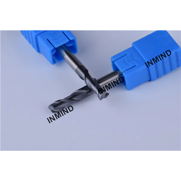 jusqu'à hrc50 revêtement altin, fraise carrée en carbure de 4 mm 2 flûtes, fraise en carbure, taille de grain 0.8um