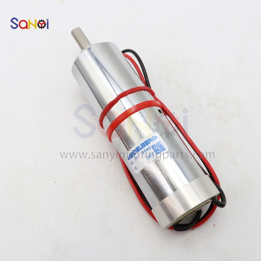 1763362007302641.jpg 89.186.5151 43.112.1311 00.781.2940 61.144.1101 71.186.5121 海德堡墨斗辊调节马达 电机 (6).JPG