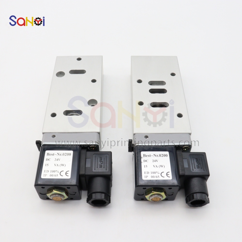 1763635676709062.jpg 罗兰700合压气缸电磁阀 板阀 (分左右) (1).JPG