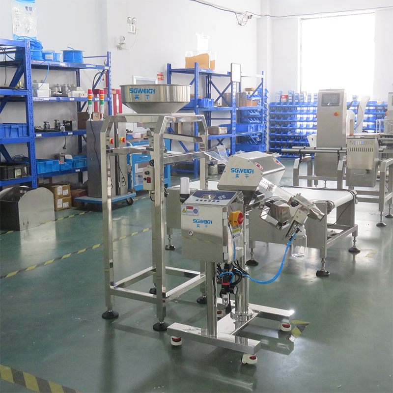 High Sensitivity Electric Conveyor Pharmaceutical Metal Detector for Tablets and Capsules