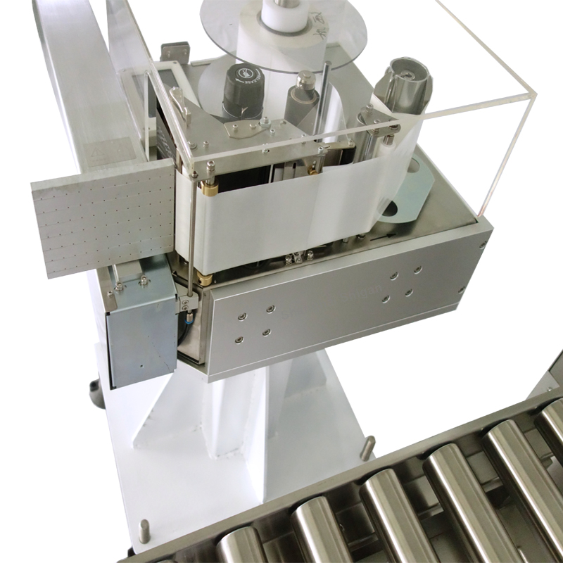 High-Accuracy Weighing and Labeling Machine
