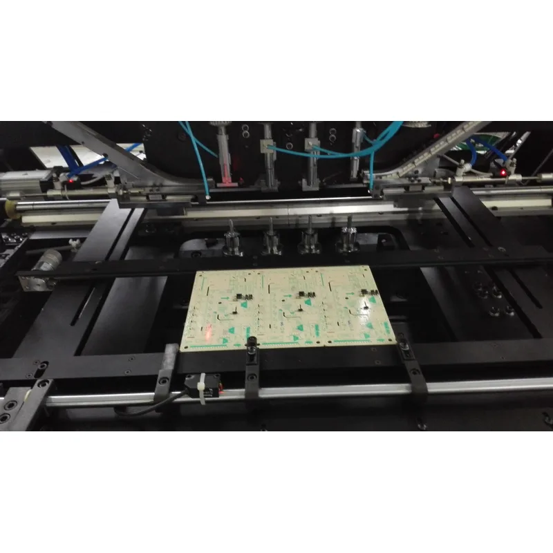 S7000 ungerade von Einsteckmaschine – Smart EMS Factory Partner