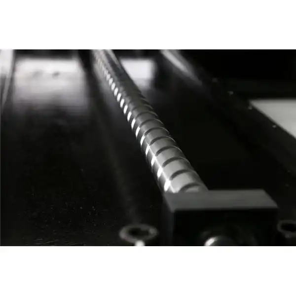 Machine de prélèvement et de placement à grande vitesse à 6 têtes - partenaire d'usine intelligent ems