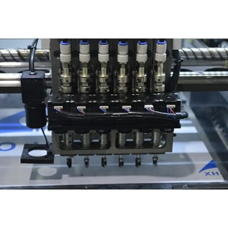 Machine de prélèvement et de placement à grande vitesse à 6 têtes - partenaire d'usine intelligent ems