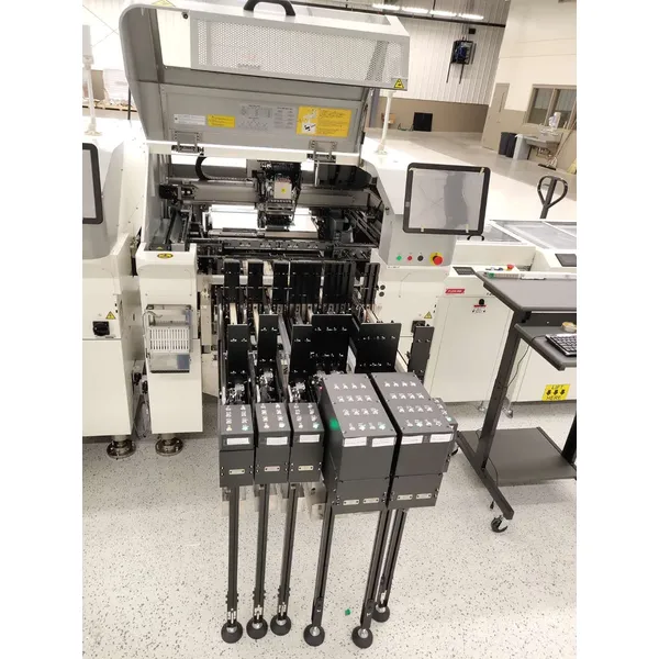 chargeurs de tubes empilés horizontaux / chargeur jm-10. alimentateur jm-20 • alimentateur à bol • alimentateur radial • alimentateur axial .radial mrf-sw. radial mrf-s.juki smt – partenaire d'usine smart ems