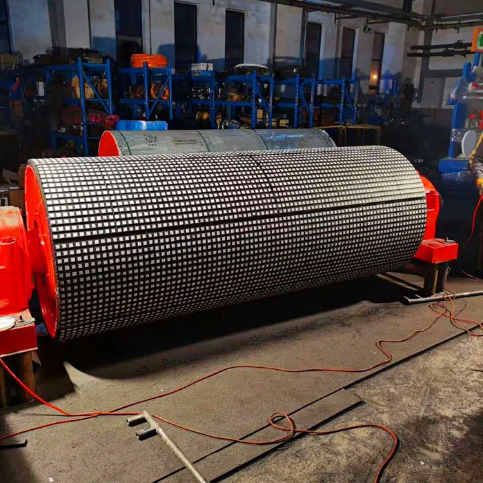 Ceramic pulley lagging.jpg