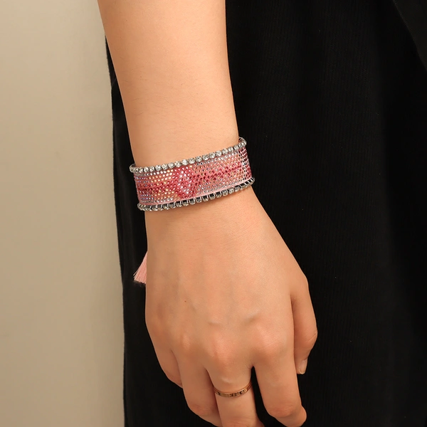 Elegant Woven Tassel Bracelet Featuring Dazzling Rhinestone Accents