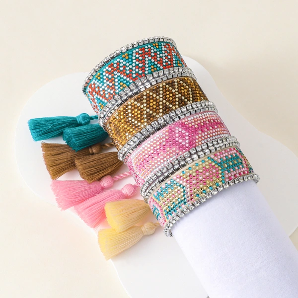 Elegant Woven Tassel Bracelet Featuring Dazzling Rhinestone Accents