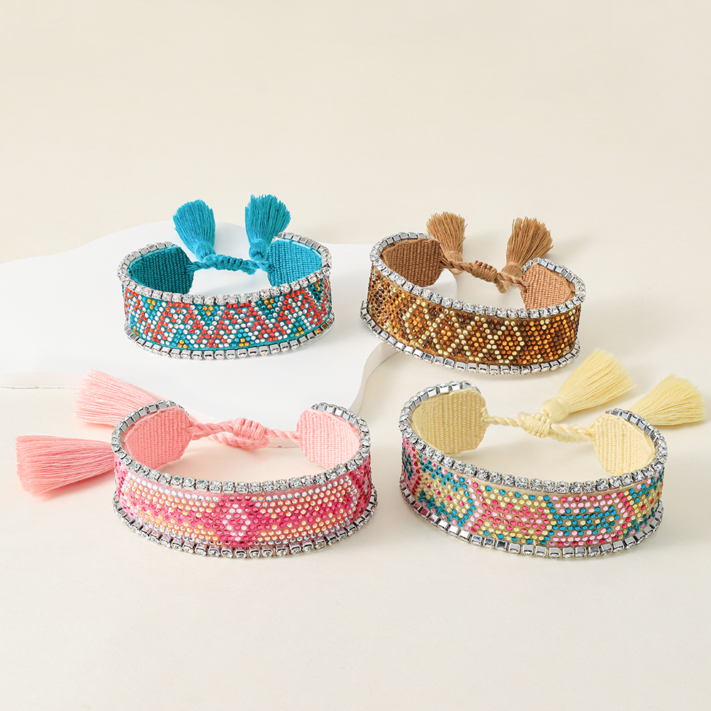 Elegant Woven Tassel Bracelet Featuring Dazzling Rhinestone Accents