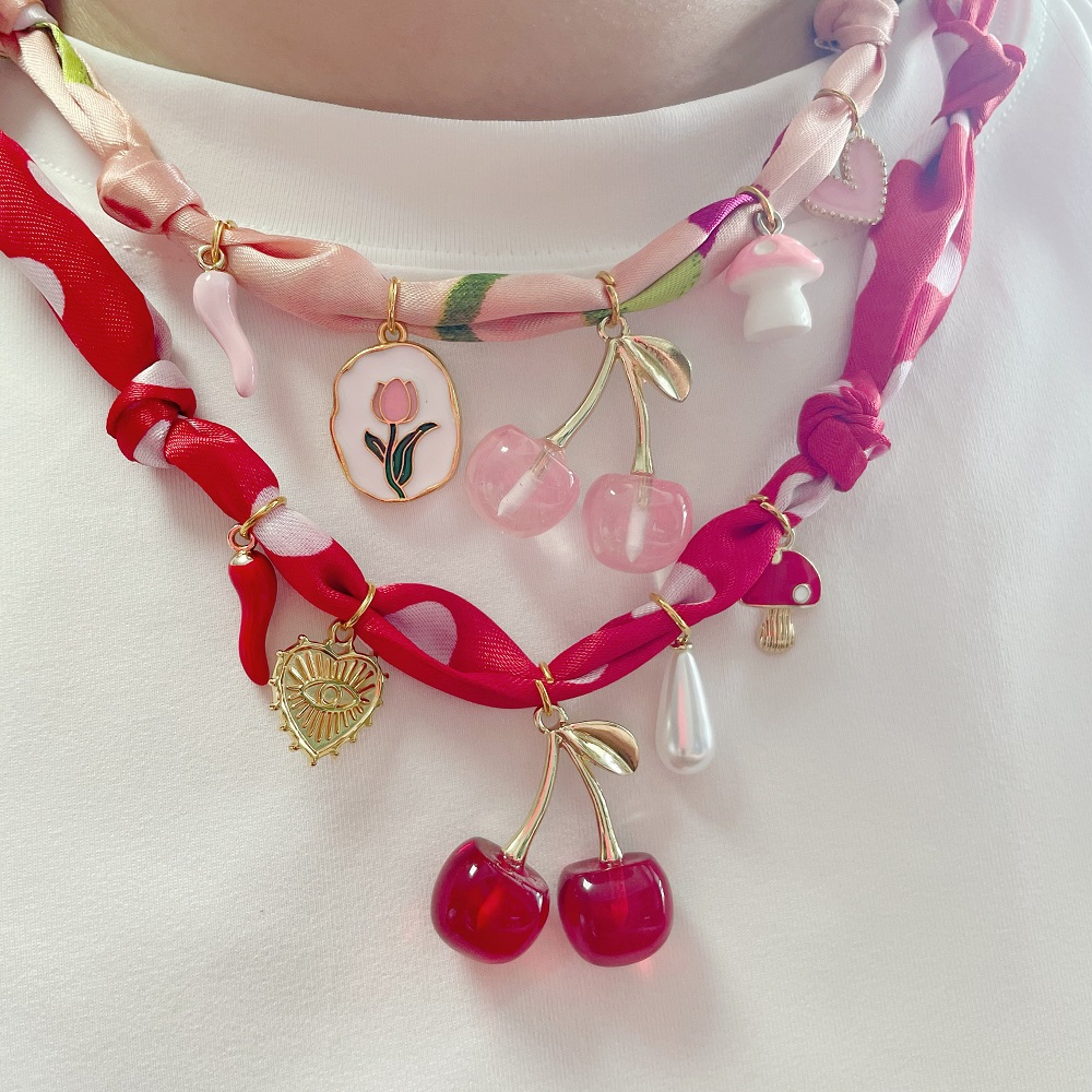 Collar con bandana de cerezas Y2K rosa y rojo, gargantilla con colgante ajustable