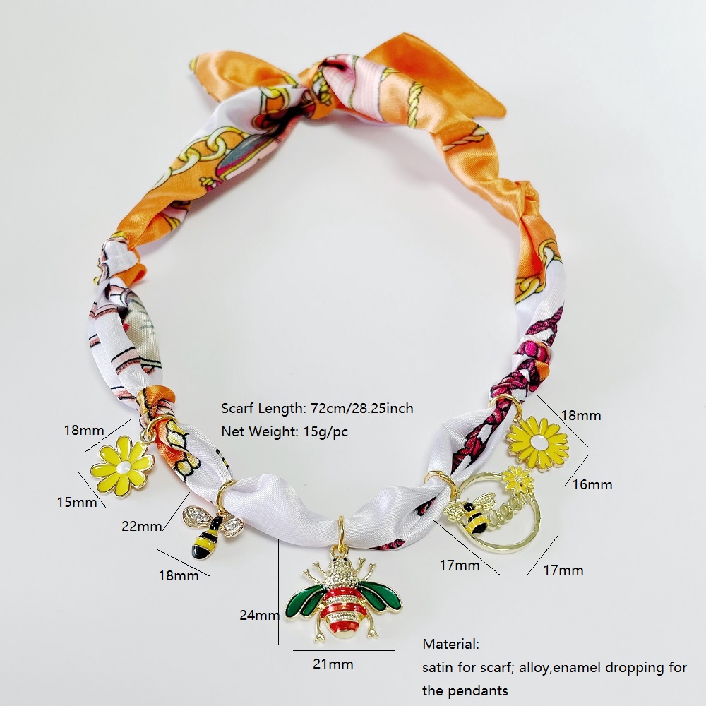 Scarf Necklace Featuring Bee Charms Fashion Scarf Pendant for Women Autumn-Themed Accessory Gift