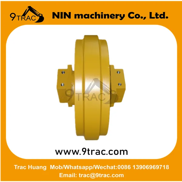 Hitachi earthmoving machine EX100-5 idler HT2747