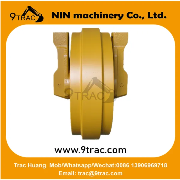 HYUNDAI 81N8-13010 R305LC 7 Idler Excavators 