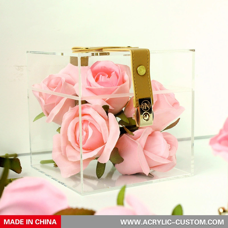 علبة هدايا فاخرة من الأكريليك مع غطاء - Acrylic-custom.com 