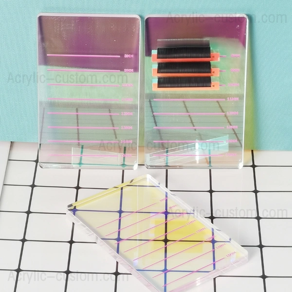 Wimpernpalette aus Acryl mit bunten Wimpernkacheln für Wimpernverlängerungsarbeiten