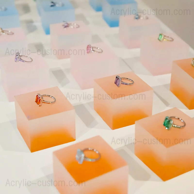 ジュエリー アクリル ブロック ディスプレイ ライザー - ルーサイト ブロック セット