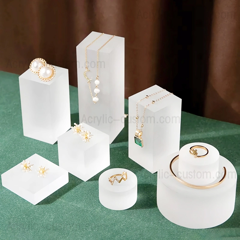 ジュエリーリングディスプレイブロック - つや消しプレキシガラスブロック