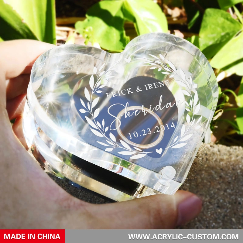 مربع حلقة الاكريليك - صندوق مجوهرات حامل محفور مخصص