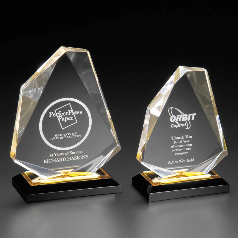 パーソナライズされたトロフィーとプラーク-刻印されたアクリル賞