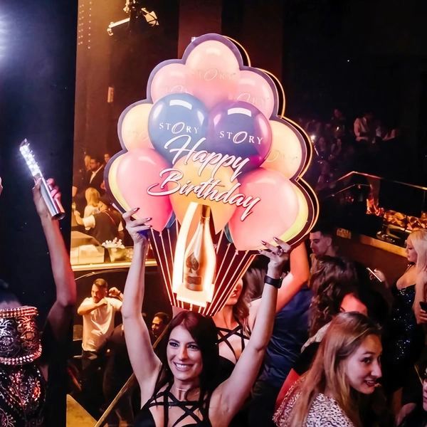 led ボトル プレゼンター glorifier ディスプレイ - ボトル サービス サイン