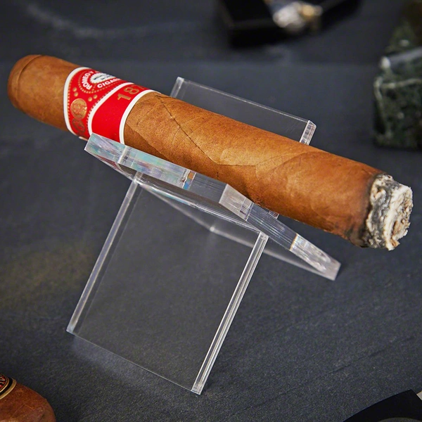 ポータブル シガー スタンド - パーソナライズされたアクリル シガー スタンド