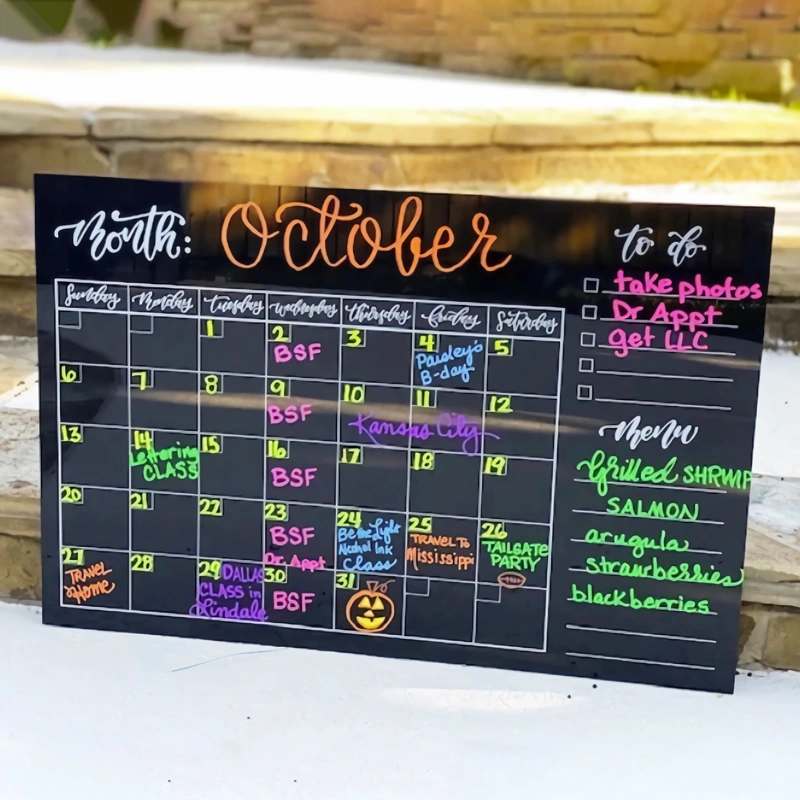 アクリル壁カレンダー プランナー - パーソナライズされた黒のカレンダー ボード