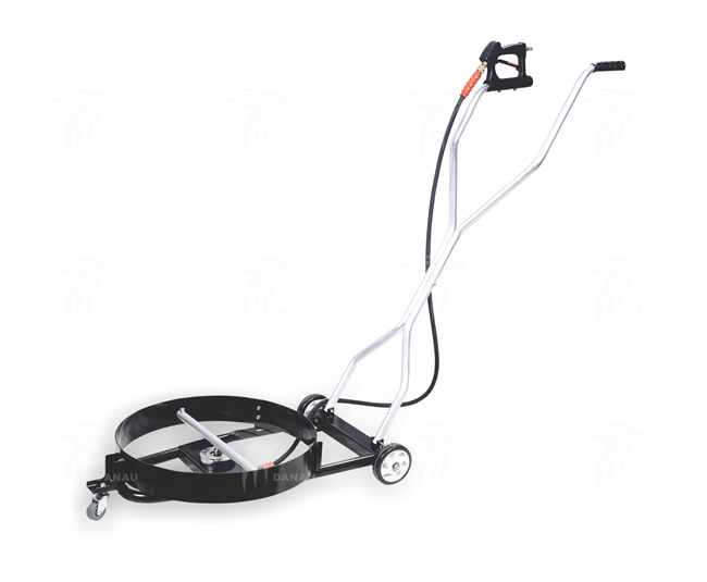 Undercarriage Cleaner applicated  high pressure washer washing machine  withhigh pressure hose spray water nozzle.