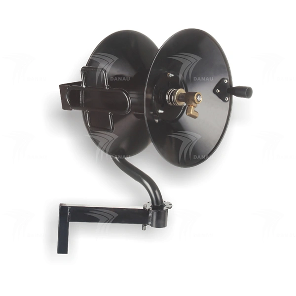 Pivoting High Pressure Hose Reel  applicated  high pressure washer washing machine  withhigh pressure hose spray water nozzle