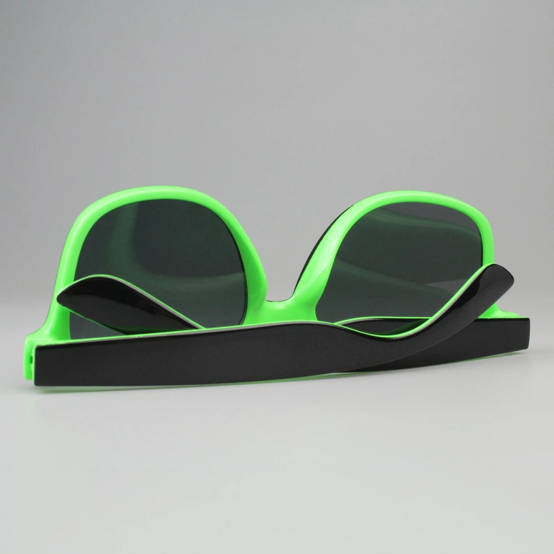 Mprinted Two Tone Sunglasses Green With Black Frame