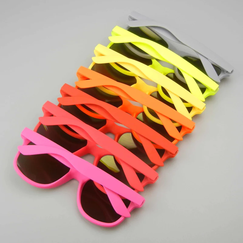 Customizable Red Coated Lenses Sunglasses