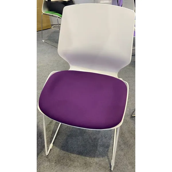 Trainning chair , meeting chair 