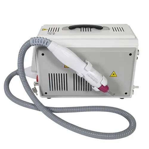 Portable Pico Depigmentation Laser Black Head Remover 532nm 1064nm