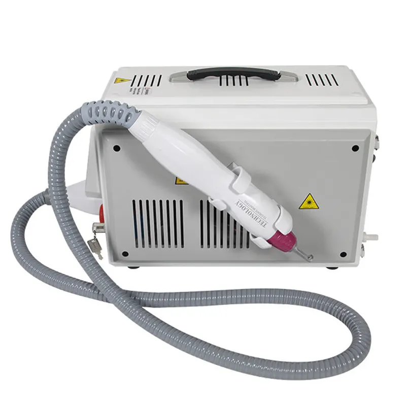 Portable Pico Depigmentation Laser Black Head Remover 532nm 1064nm