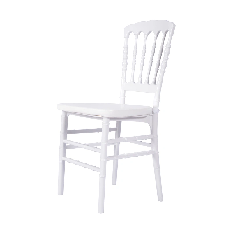Plastic Chairs - A Novel Choice for Dining Room Furniture