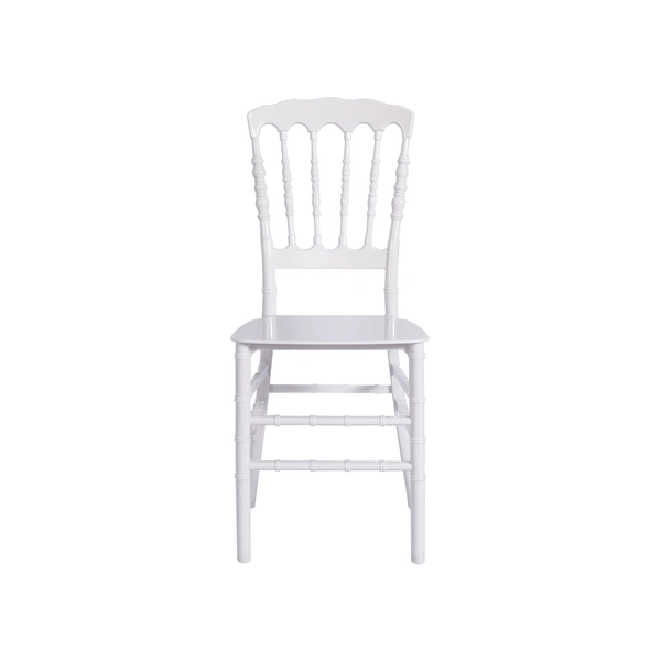 Plastic Chairs - A Novel Choice for Dining Room Furniture