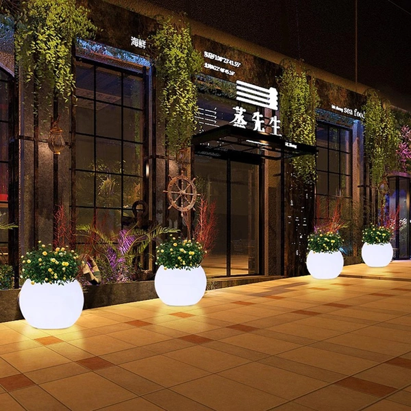 Solar Light Flower Pot Led Planter Pots With Lighting