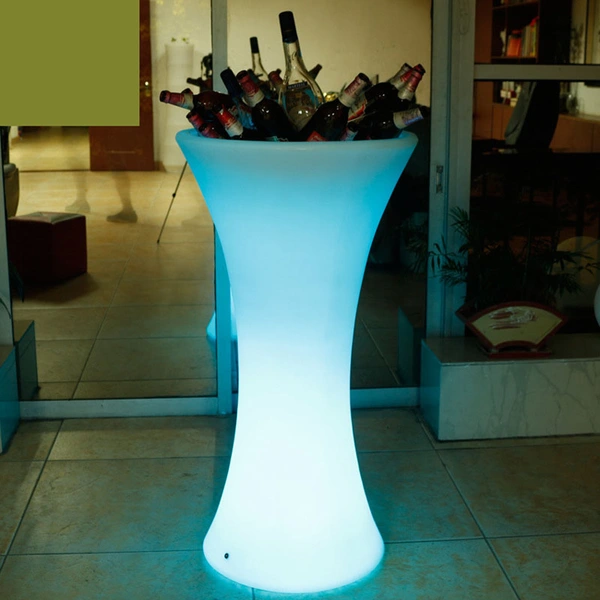 Color Changing Flower Pots | solar powered light up flower pots