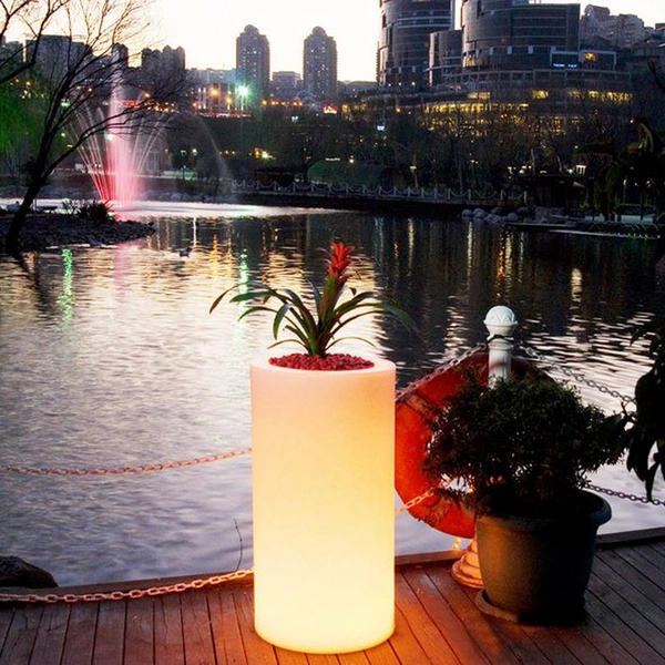 light up flower pots for sale | large light up plant pots supplier