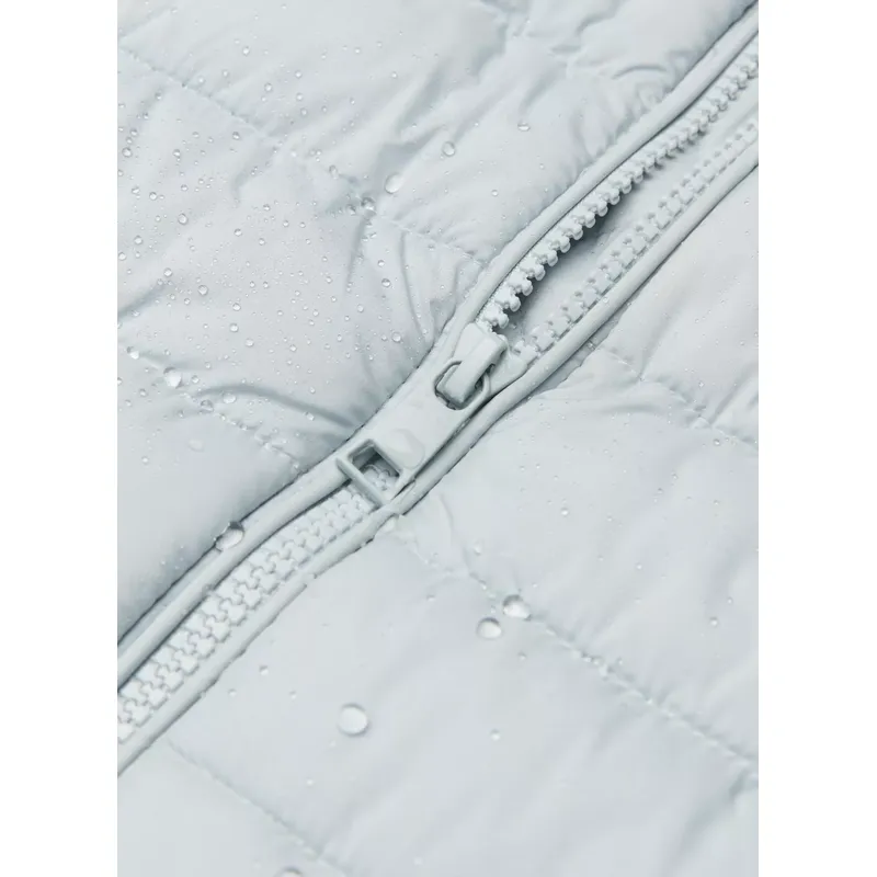Short and Lightweight Down Filled Jacket: Stay Warm and Stylish