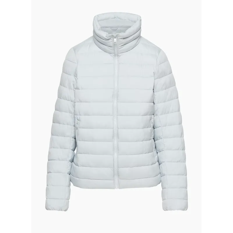 Short and Lightweight Down Filled Jacket: Stay Warm and Stylish