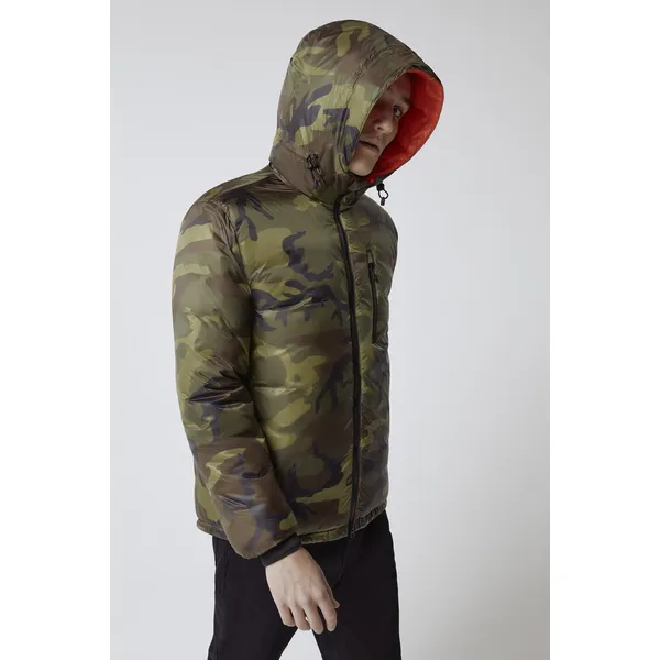 Men’s Lightweight Down Jackets & Coats: Stylish Outerwear for Any Season