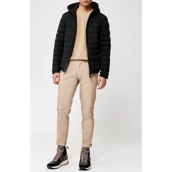 Cropped Down Jacket: Trendy and Warm Outerwear