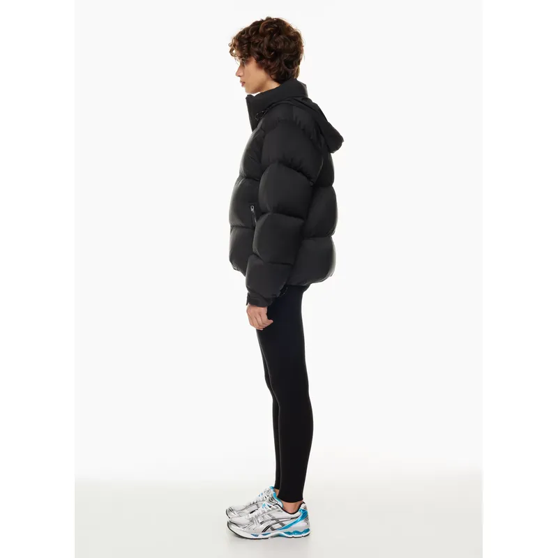 Black Lightweight Zipper Down-Filled Jacket | Stylish and Cozy Outerwear
