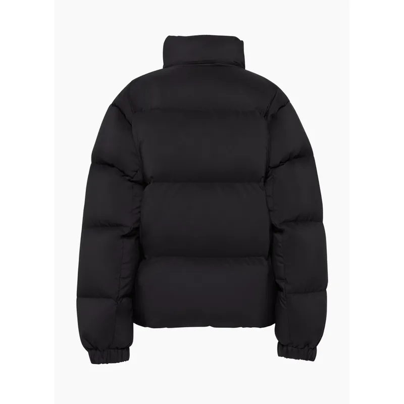 Black Lightweight Zipper Down-Filled Jacket | Stylish and Cozy Outerwear