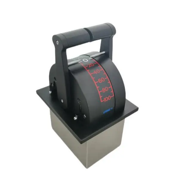 التحكم في محرك السفينة