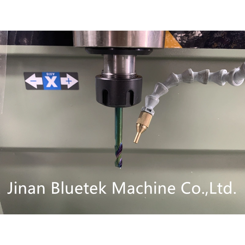 Fresadora CNC de puerta de ventana de aluminio de 3000 mm - BLUETEK