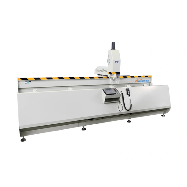 Centro de procesamiento de puertas y ventanas de aluminio