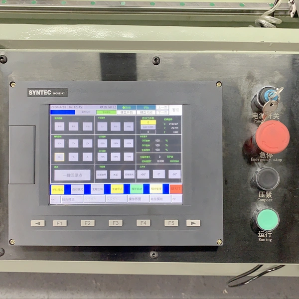 2000 мм 3-осевой фрезерный станок с ЧПУ для алюминиевого профиля
